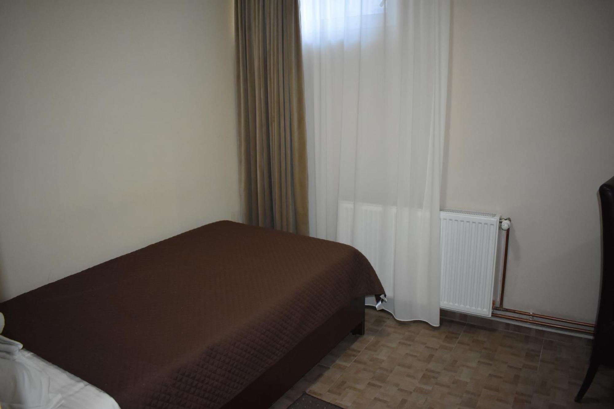 Garni Hotel Lion ยาโกดินา ภายนอก รูปภาพ