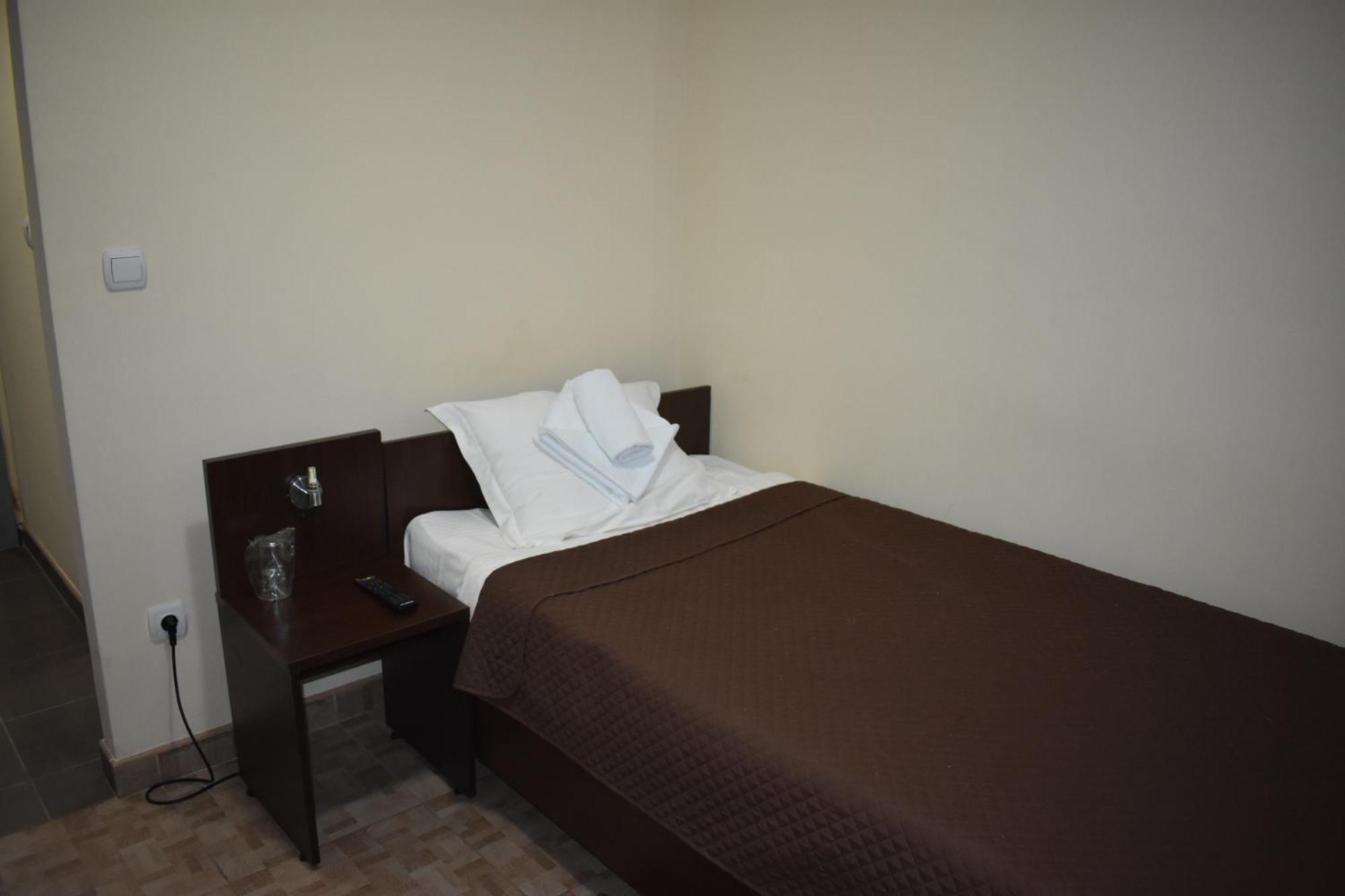 Garni Hotel Lion ยาโกดินา ภายนอก รูปภาพ