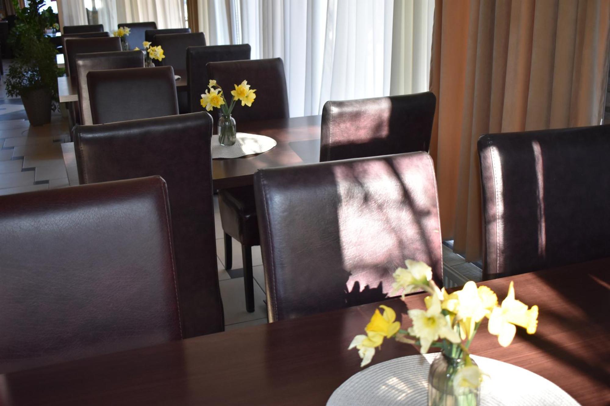Garni Hotel Lion ยาโกดินา ภายนอก รูปภาพ